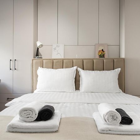 Clujstays Studio Close To City Center Exteriör bild