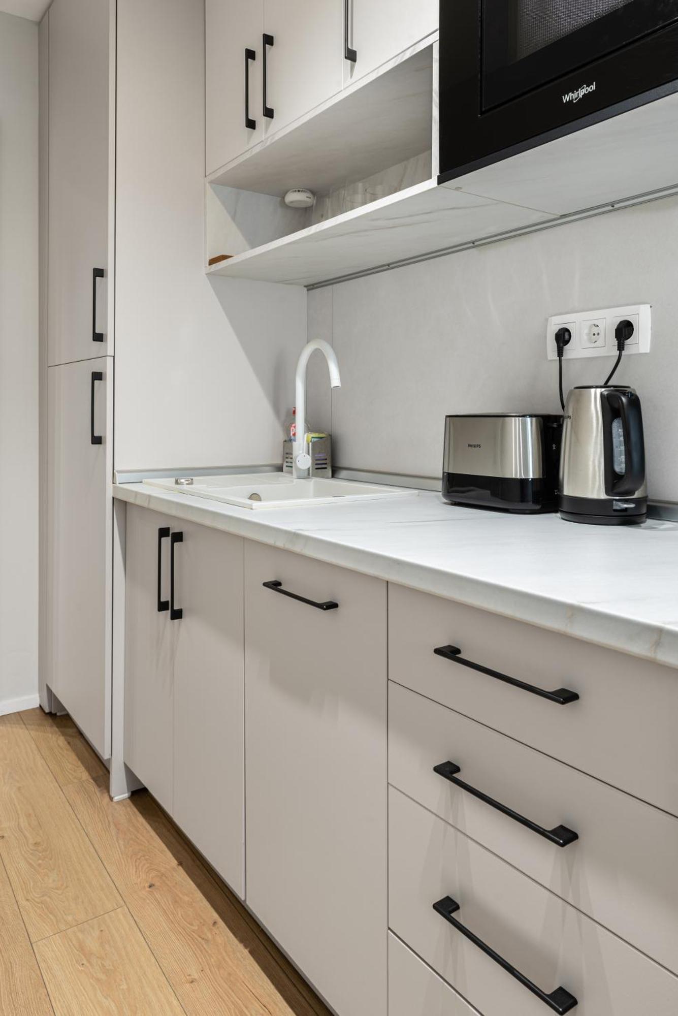 Clujstays Studio Close To City Center Exteriör bild